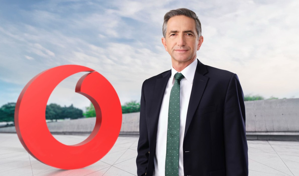 VODAFONE'DAN DÜNYA İKİNCİSİ     FİLENİN SULTANLARI'NA KUTLAMA