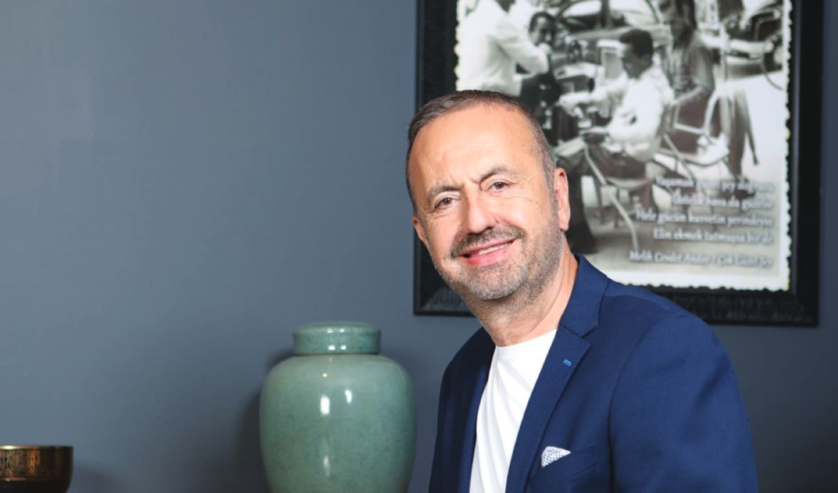 Üzeri Tozlu Bir Yüzük Taşı: Türk Mutfağı  Yazan: Tahir Tekin Öztan